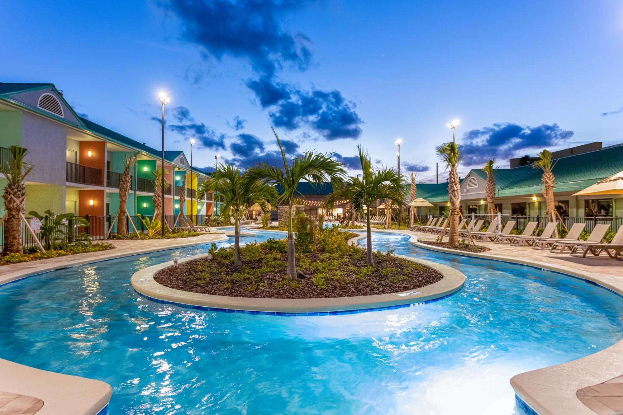 Beachside Hotel And Suites Cocoa Beach Exterior photo