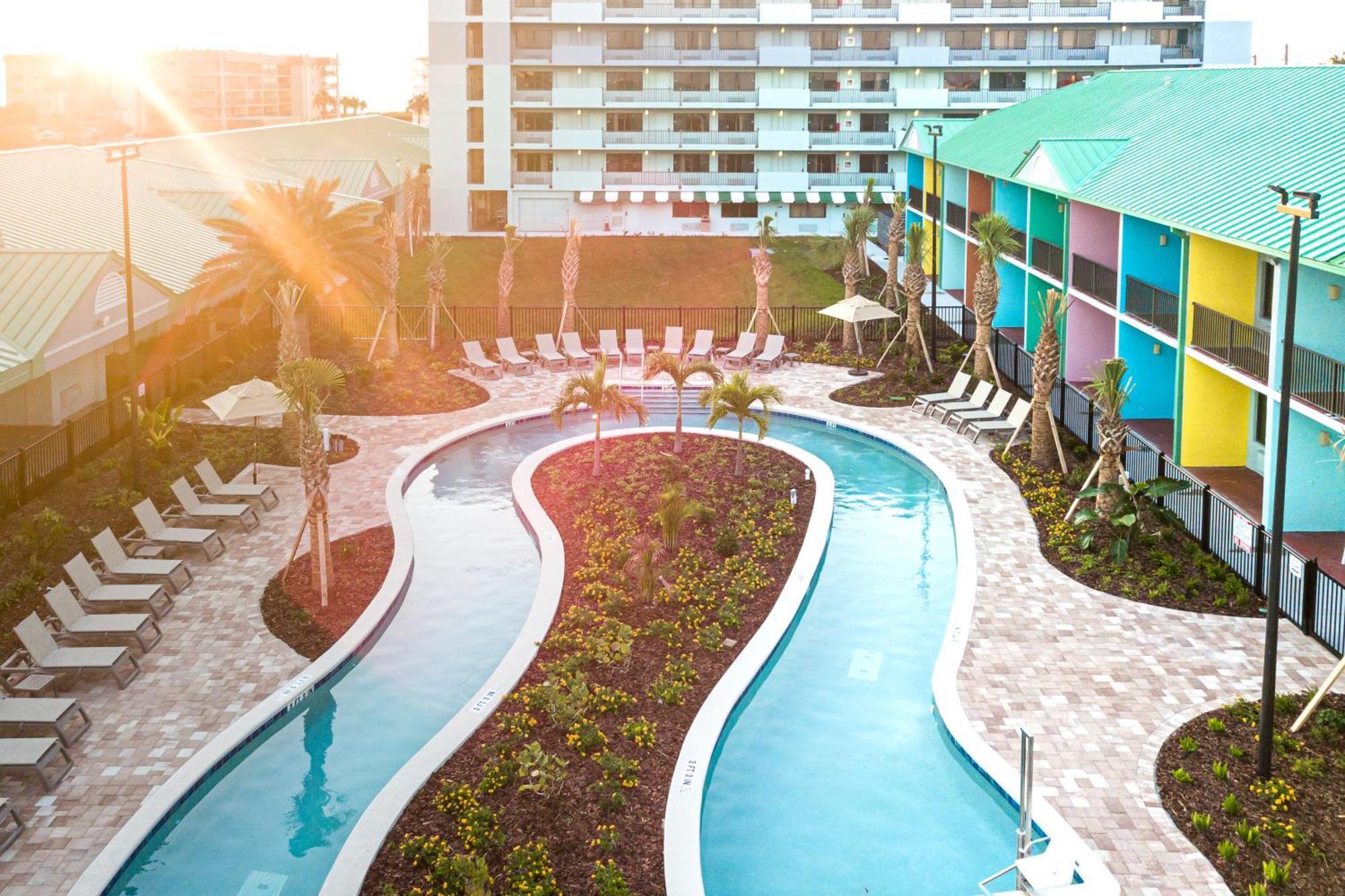 Beachside Hotel And Suites Cocoa Beach Exterior photo