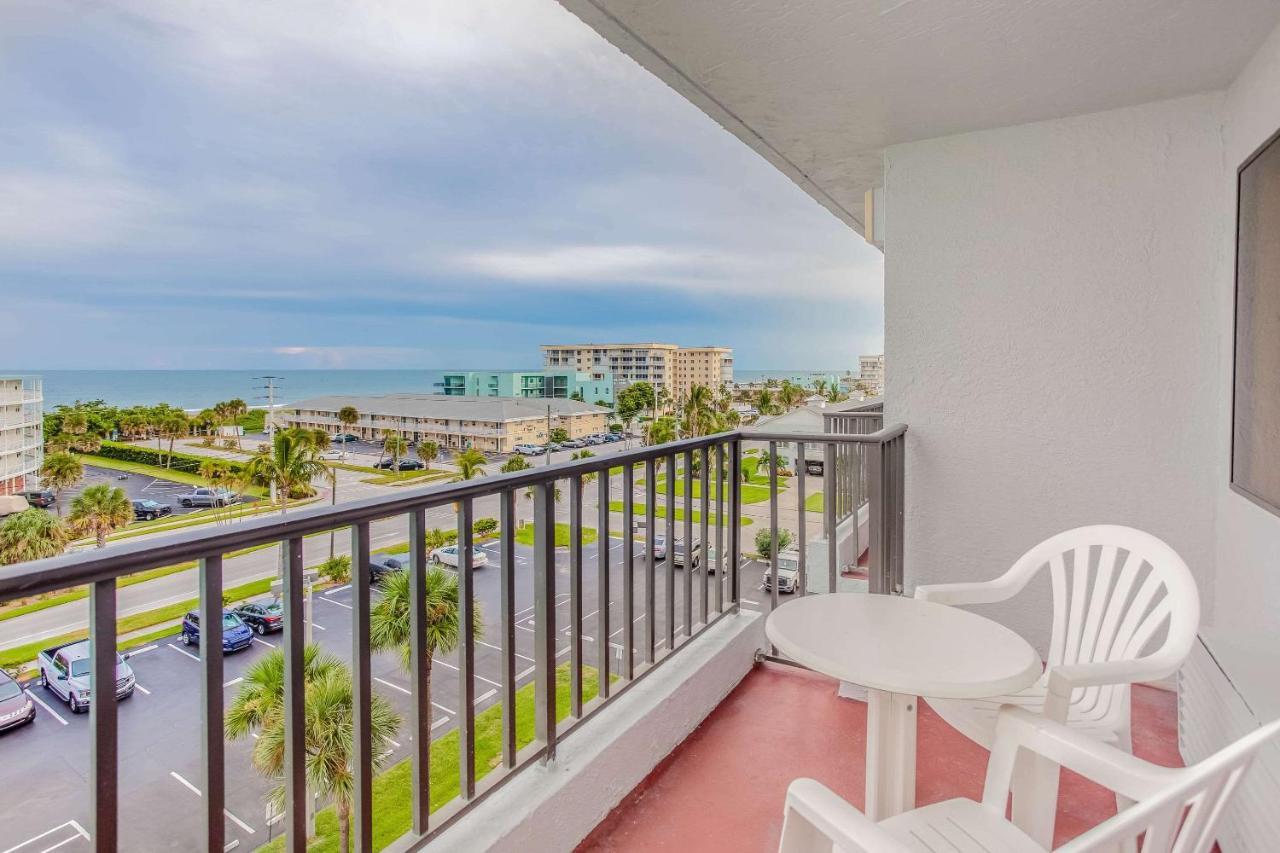 Beachside Hotel And Suites Cocoa Beach Exterior photo